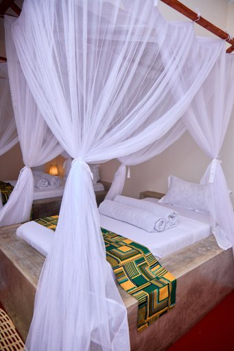 Others 4, freedom inn, Arusha