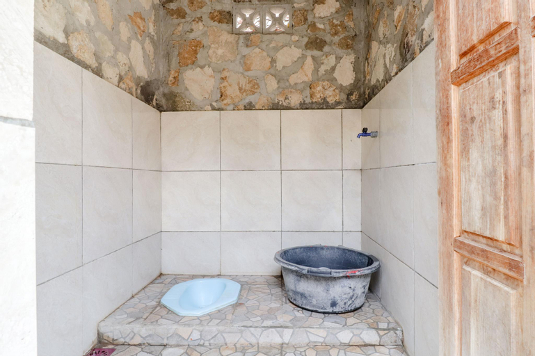 Bathroom 4
