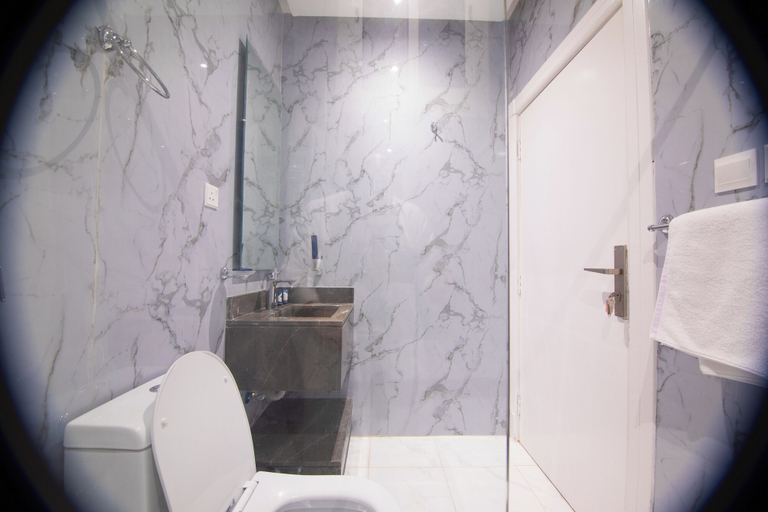 Bathroom 5, Towlan Alfalah Serviced Apartments, Riyadh