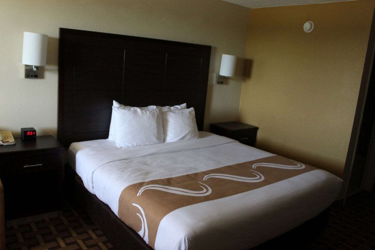 Bedroom 2, Quality Inn Conway - Greenbrier, Faulkner