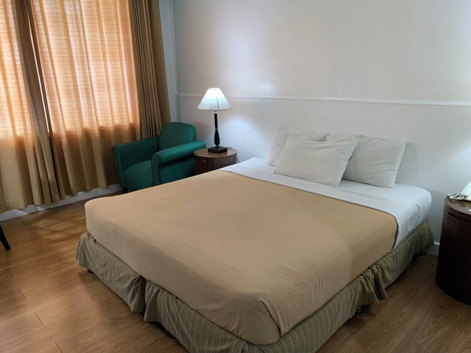Bedroom 26