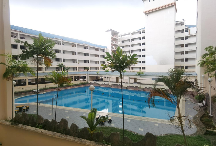Sport & Beauty, Comfy Sleep PSR 3BR Condo MRT & Diverse Eateries, Seri Kembangan