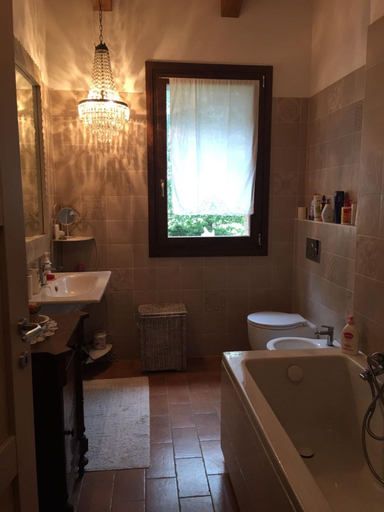Bathroom 3, Casa Madonna Boschi, Ferrara