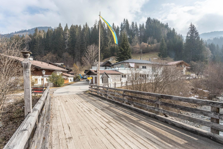 Others 3, Luisalle Top 3, Kufstein