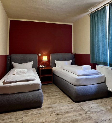 Bedroom 2, Altstadthotel Ilsenburg, Harz