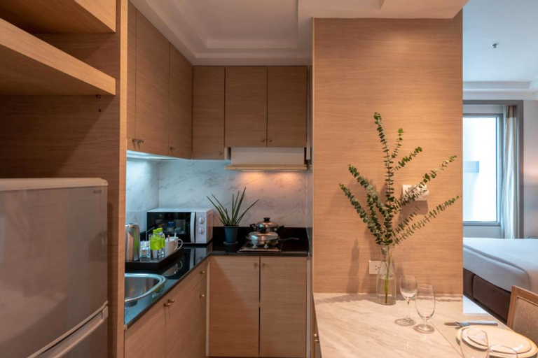 Dining Room 21