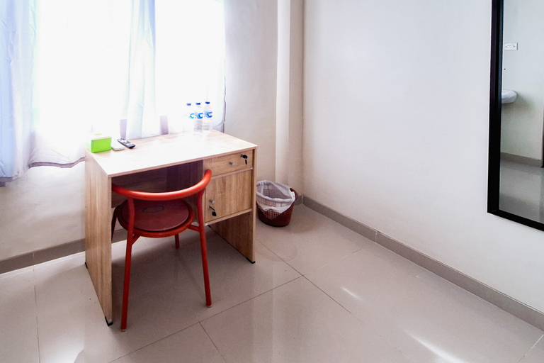 Others 5, RedDoorz near Malang Creative Center, Malang