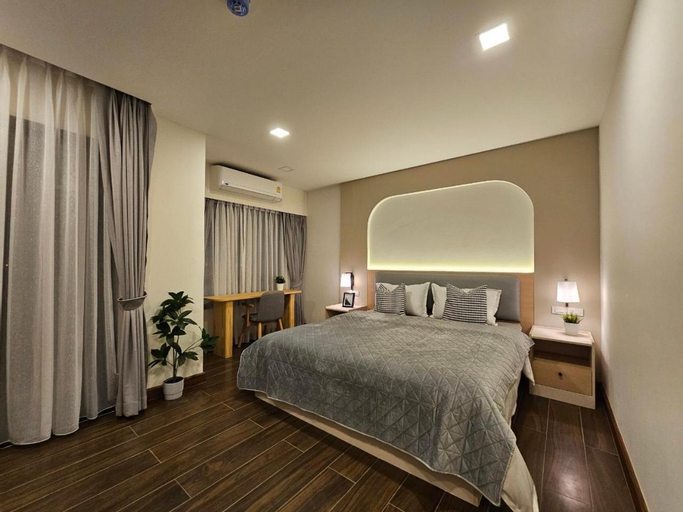 Bedroom 8
