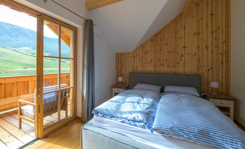 Bedroom, CHALET am Schneebergsee, Neunkirchen