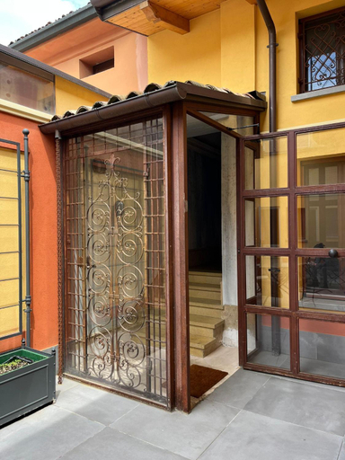 Others 3, La Nicchia, Bologna