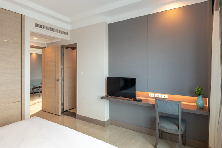 Bedroom 14