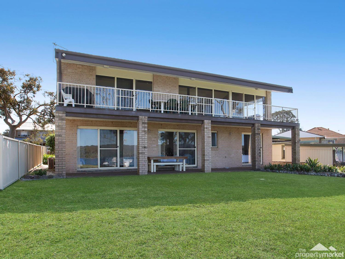 The Waterfront, Wyong - North-East
