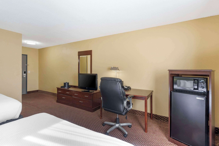 Bedroom 5