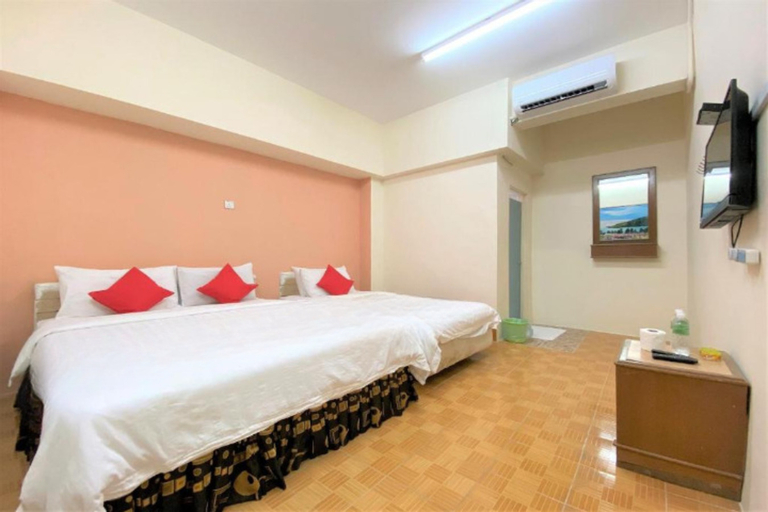 Bedroom 9