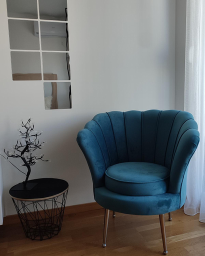 Others 4, Apartmani Stari Aerodrom