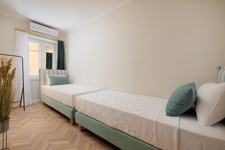 Others 2, Piazza San Rocco Apartments, Ionian Islands