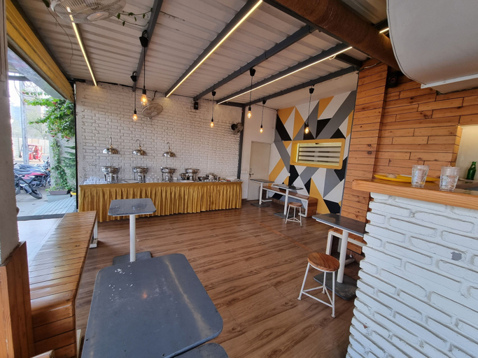 Food & Drinks, Stay inn nest, Bhopal