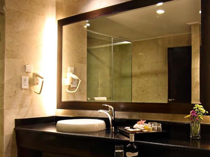 Bathroom 6