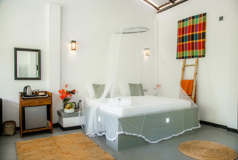 Bedroom 2, CJ's House at Mawella, Tangalle