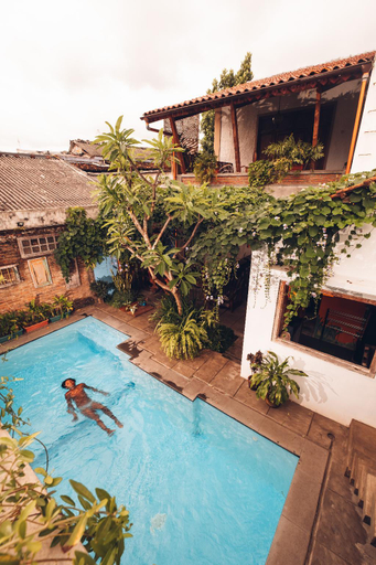 Swimming Pool 10
