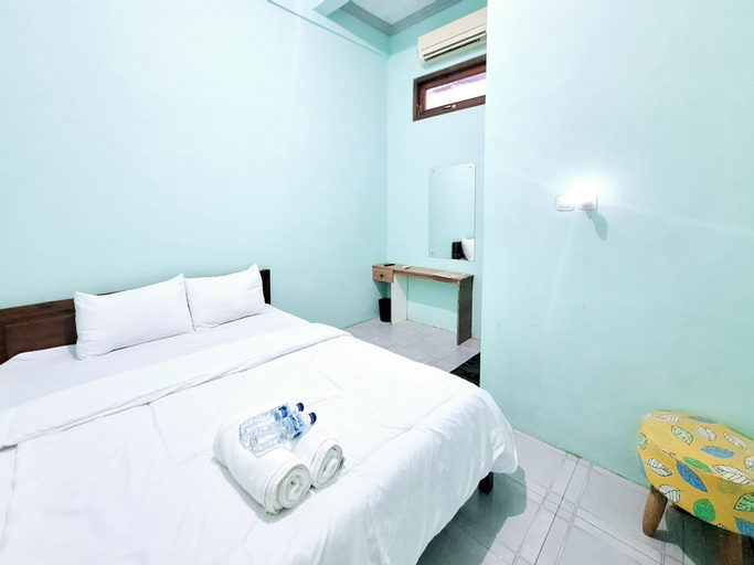 Joglo Dhepis Syariah Borobudur Magelang RedPartner, Magelang