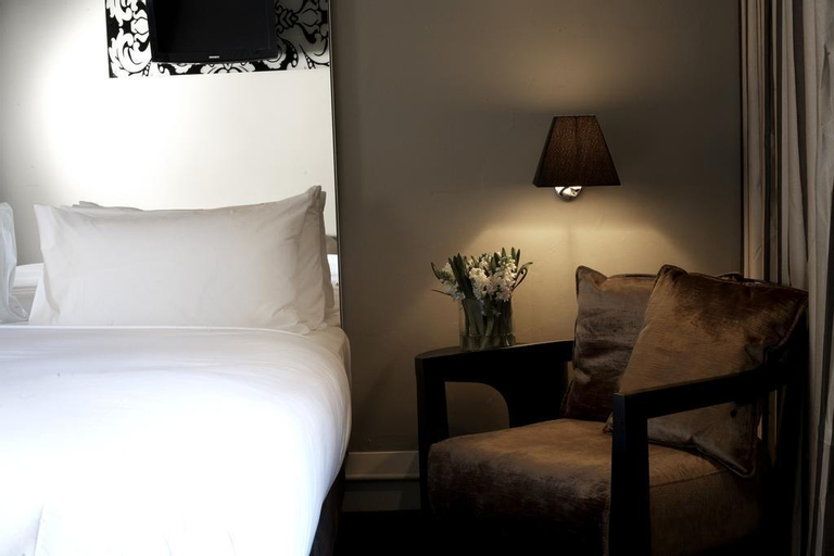 Bedroom 18