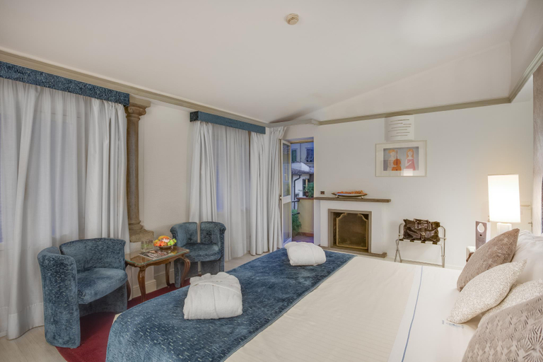 Bedroom 23