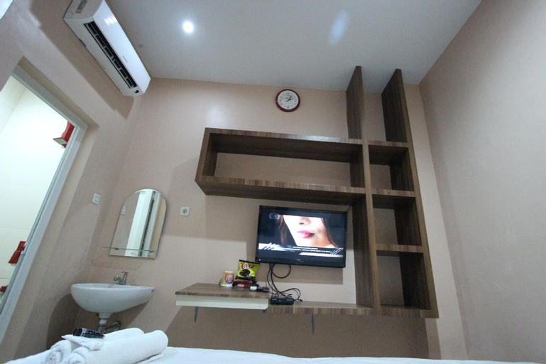 Bedroom 9