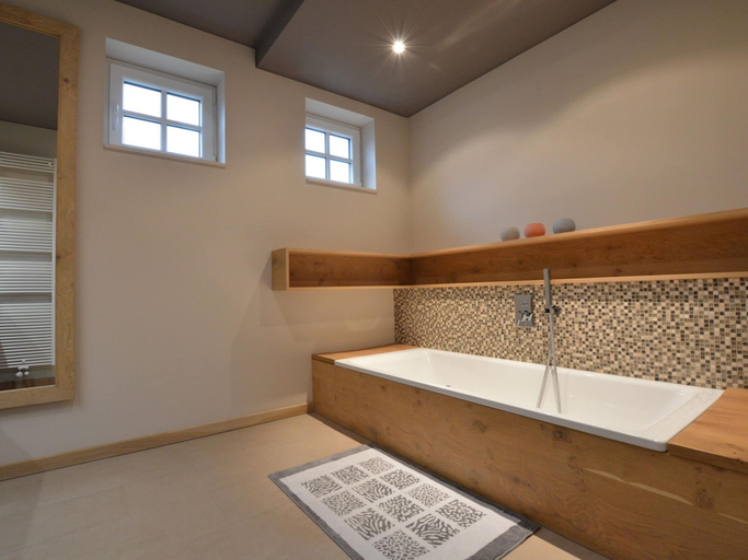 Bathroom 3, Cozy Holiday Home in Aalter near Lake, Oost-Vlaanderen