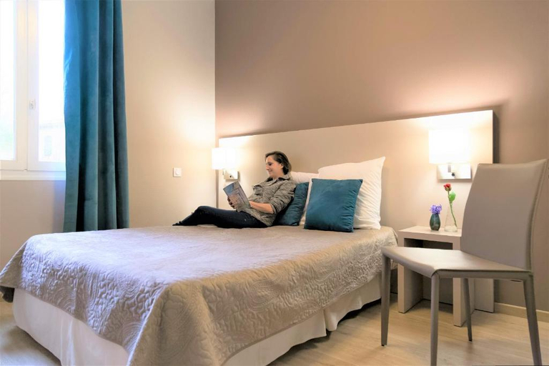 Bedroom, Logis Hotel Le Pardaillan, Gers