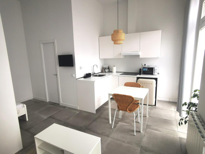 Others 5, Apartamento Andres Tamayo AV AMERICA, Madrid