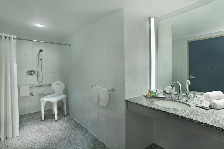 Bathroom 6