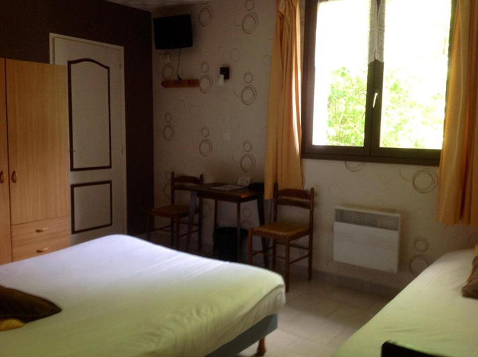 Bedroom 3, Auberge De La Plaine, Aube