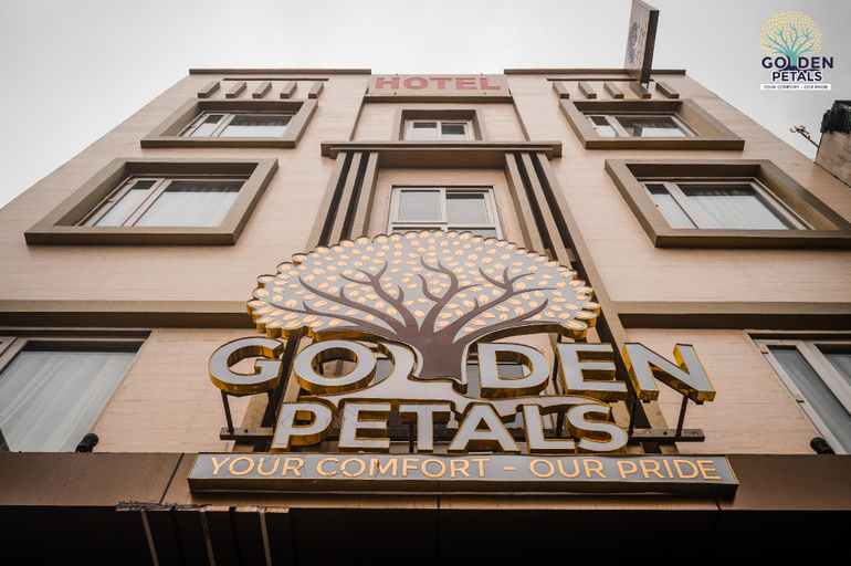 Others 2, Hotel Golden Petals, Varanasi