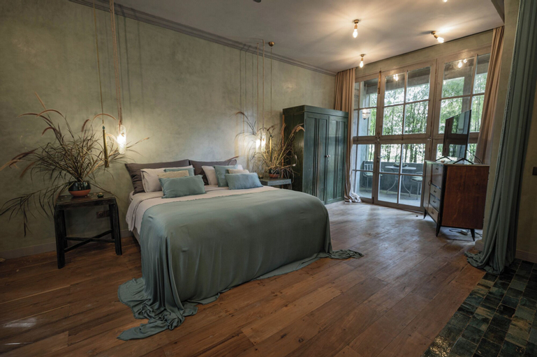 Bedroom 10