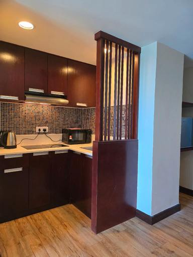 Dining Room 6