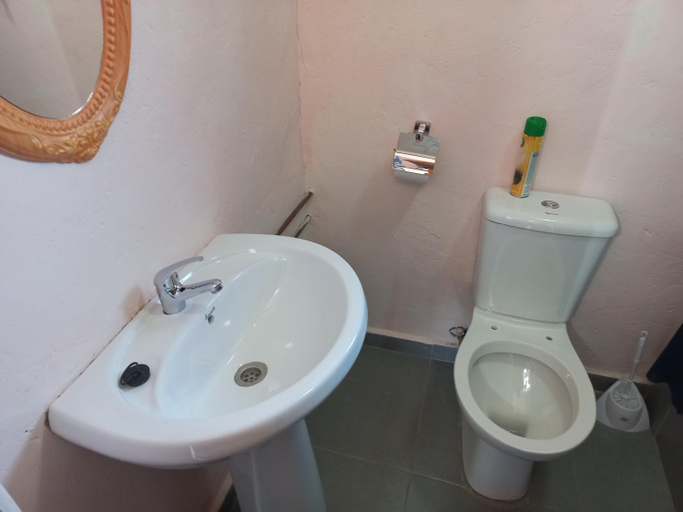 Others 2, Sweetwaters Guest House, Uthukela