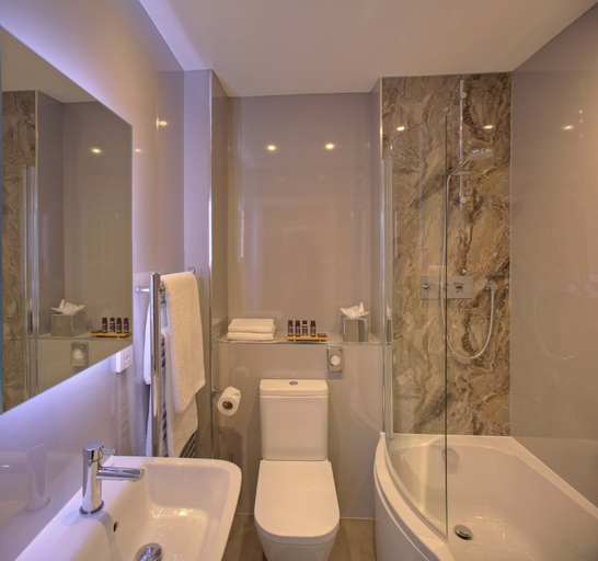 Bathroom 4, Denbies Vineyard Hotel, Surrey