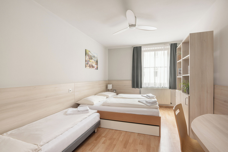 Bedroom 4, myNext - Hotel Rudy, Wien