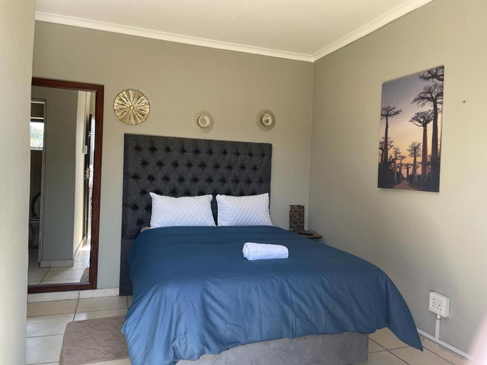 Others 5, Yello guest house, Sedibeng