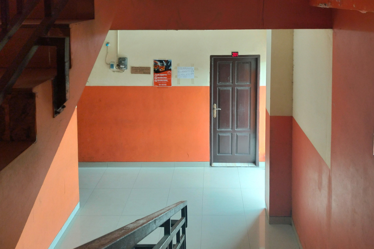 Others 5, RedDoorz @ Oxy Residence Manado, Manado