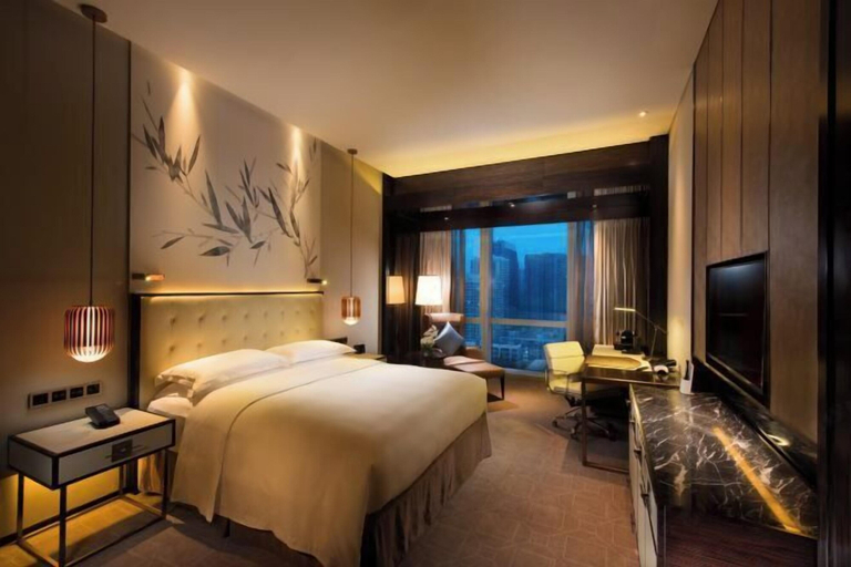 Bedroom 13