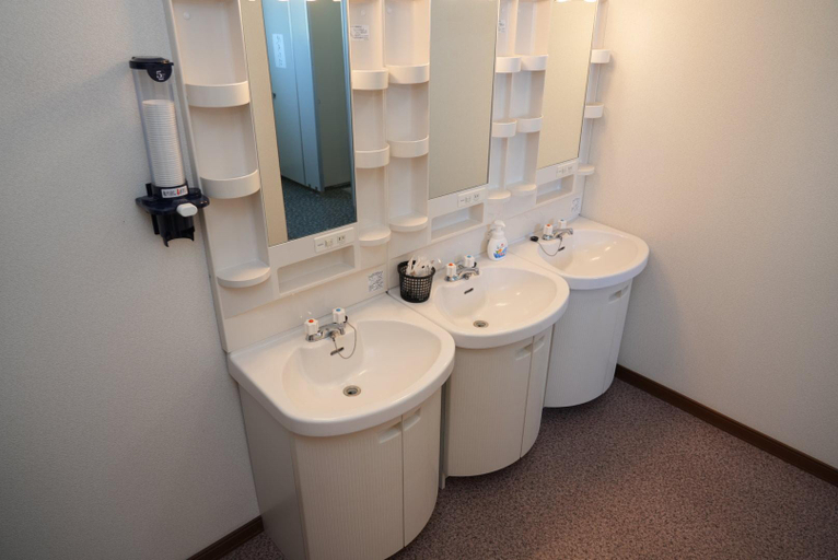 Bathroom 3, Shimano Yado Kamuirishiri, Rishirifuji