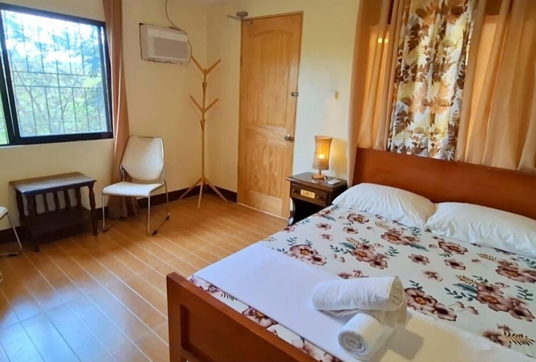 Bedroom 4, Fazenda De Faburada Ecofarm and Mountain Resort by Hiverooms, Ronda