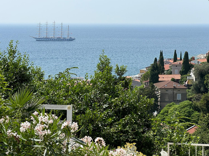 Others 5, VISTA del MAR, Piran