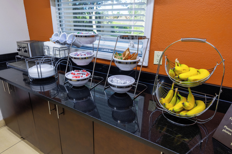 Food & Drinks 5, Sleep Inn Ormond Beach - Daytona, Volusia