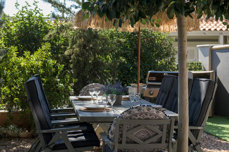 Food & Drinks, AVAL Riviera Lagonisi, Attica