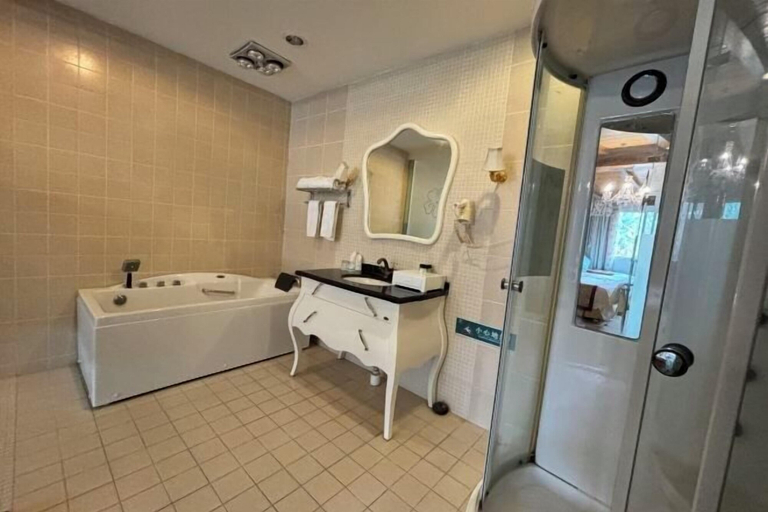 Bathroom, Dexin Resort Hotel, Chongqing