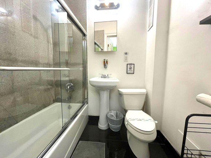 Bathroom 4, NYC Empire Apartments, New York