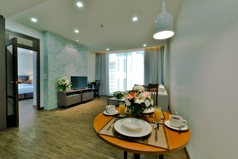 Dining Room 2
